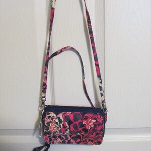 NWT/Vera Bradley Wallet/Phone Case ~ BRAND NEW!